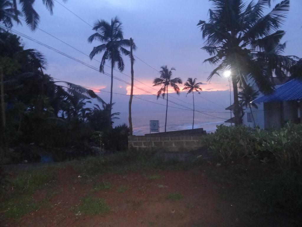 Basuri Beach Resort Varkala Exterior foto