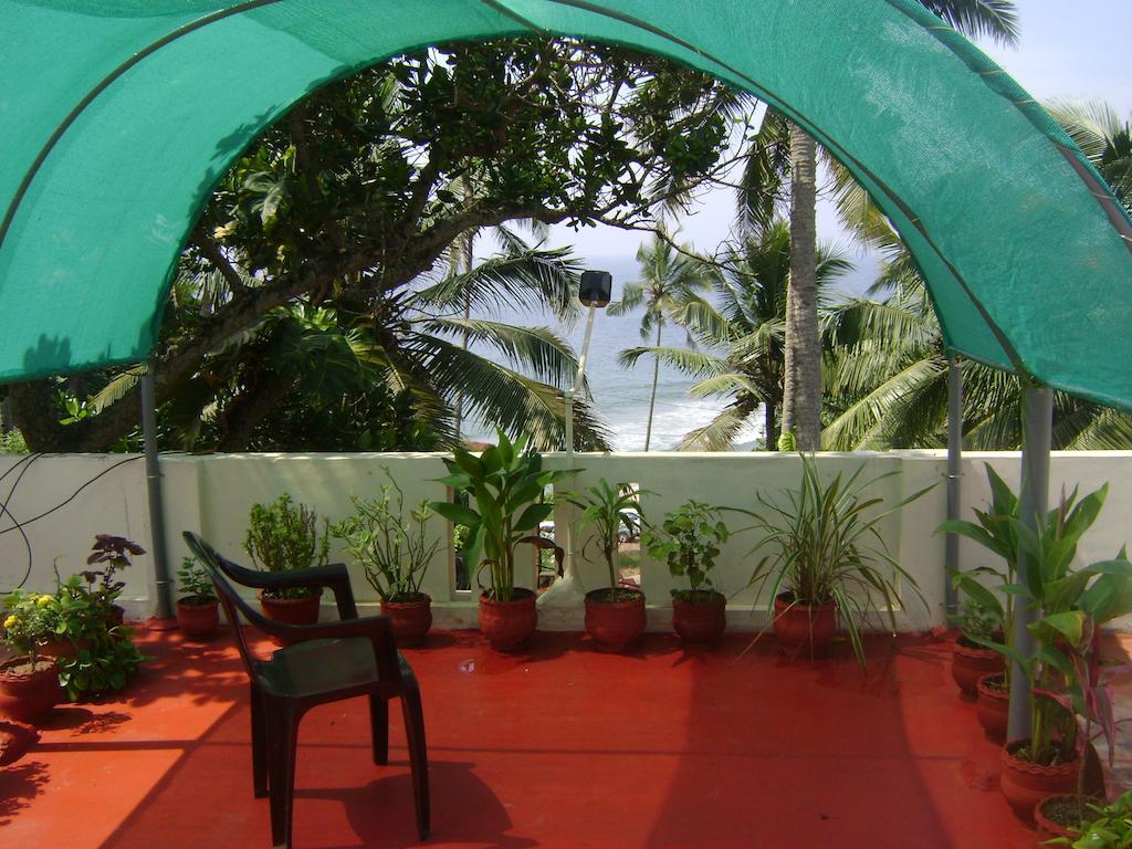 Basuri Beach Resort Varkala Exterior foto